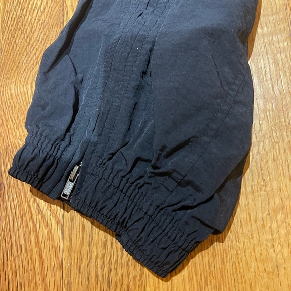 Black Old Navy Pants - Picture 5 of 5